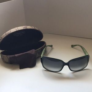 COACH SUNGLASSES